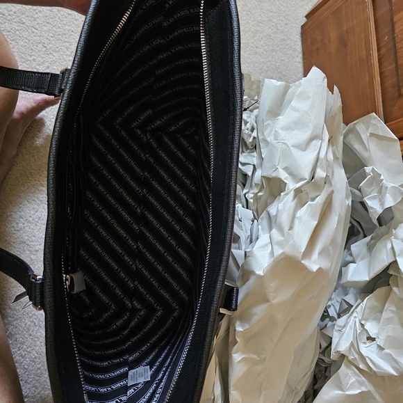 Karl Lagerfeld Paris large tote - Picture 2 of 5